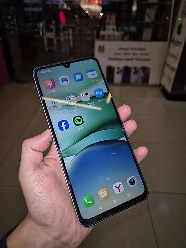 xaomi 17: Redmi, Redmi A5, Б/у, 64 ГБ, цвет - Белый, 1 SIM, 2 SIM — 2