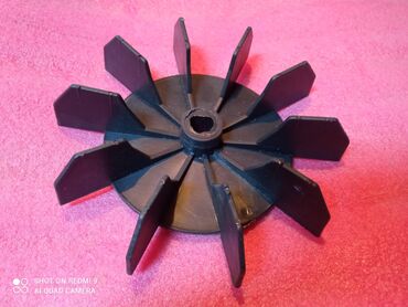 дизельный компрессор: Вентилятор охлаждения от компрессора