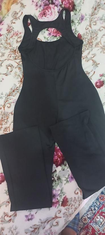push up helanke: Qadınlar üçün qara rəngli bədənə oturan kombinezon - Brend: SHEIN - — 1
