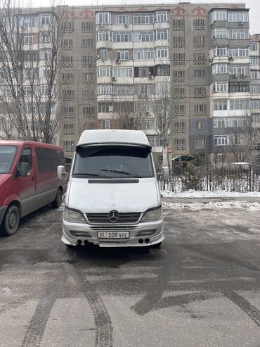 доставка грузов из россии: Легкий грузовик