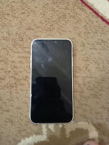 iphone 11 cekilisi: İpone 11 sade 17 pro yiğılma 64 gb pil 96 qiymet 300 manat endirim — 2
