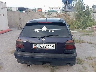 Транспорт: Volkswagen Golf: 1993 г., Механика, Бензин, Хэтчбэк — 3