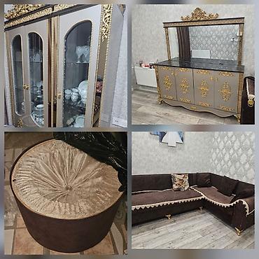 Qonaq otağı dəsti – Klassik-stil vitrin: şüşə qapılı, içi şüşə