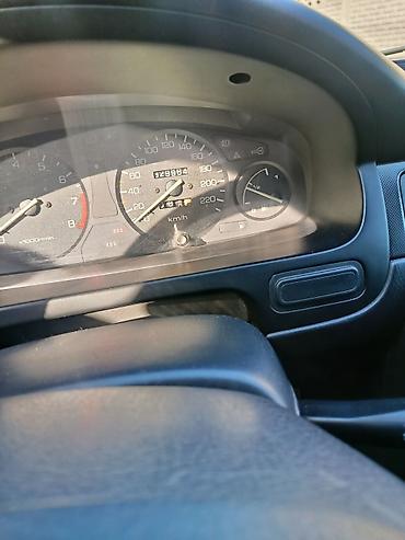 измельчитель камня: Honda Civic: 2000 г., 1.8 л, Механика, Бензин, Универсал — 10