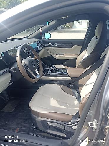infinity g35: BYD Qin: 2023 г., 1.5 л, Автомат, Гибрид, Седан — 4