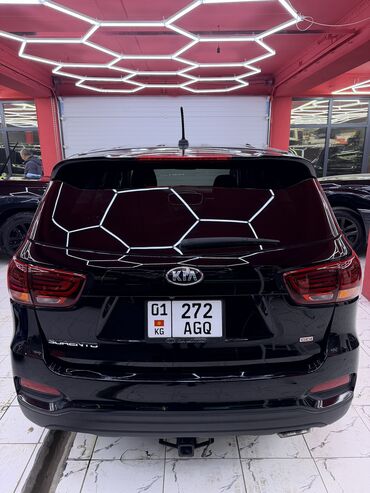Kia: Kia Sorento: 2019 г., 2.4 л, Автомат, Бензин — 3