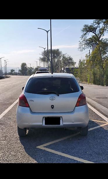 Toyota: Toyota Vitz: 2006 г., 1.3 л, Автомат, Бензин, Хэтчбэк — 4