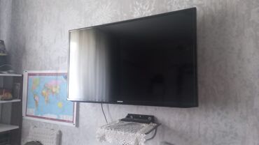 samsung 108 ekran tv: Televizor Samsung Ünvandan götürmə