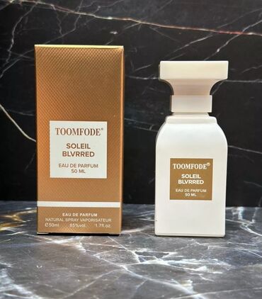 gənc qadın kostyumları: Tom Ford Soleil 
Sərin qoxusu var 
50ml