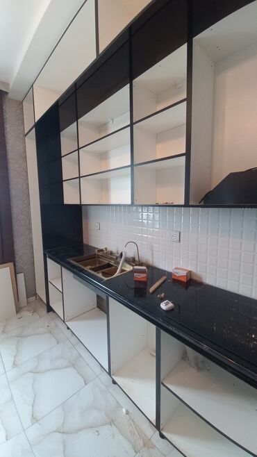 Sifarişlə mətbəx mebeli: Sifarişlə mətbəx dəsti, Özü çəkən petlələr, MDF, Kredit var, Pulsuz çatdırılma — 3