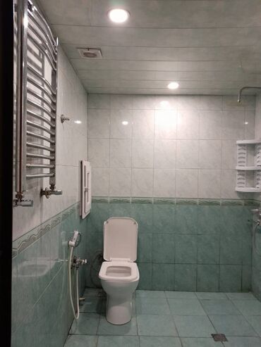 Uzunmüddətli kirayə mənzillər: Razin akkord 20-2 ci mertebesi 1-2 pered 67 kv — 2