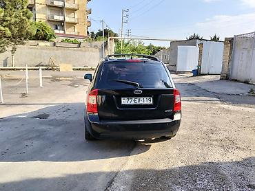 kia bongo: Kia Carens: 2 l | 2007 il Van/Minivan — 5