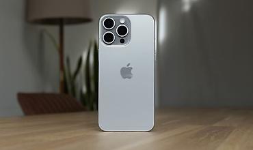 IPhone 15 Pro Max, Б/у, 256 ГБ, Natural Titanium, Чехол, 87 %