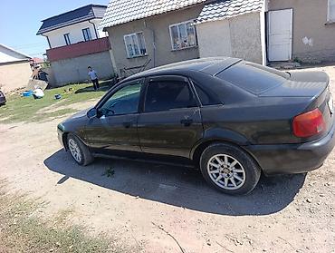 чехлы бу: Audi A4: 1996 г., 1.6 л, Механика, Бензин, Седан — 9