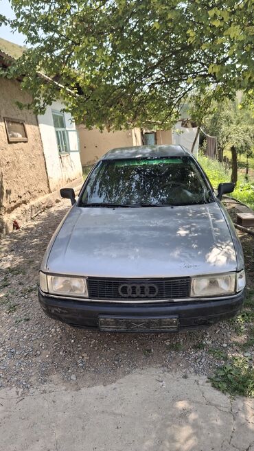 привазной мотор: Audi 80: 1989 г., 1.8 л, Механика, Бензин, Седан