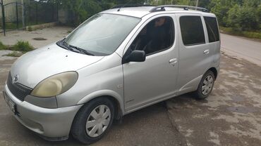 ярис витс: Toyota Yaris Verso: 2002 г., 1.3 л, Механика, Бензин, Универсал