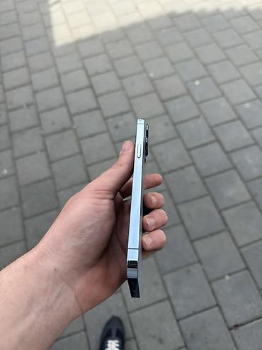 iphone 11 red: IPhone 13 Pro Max, 256 GB, Sierra Blue, Simsiz şarj — 4