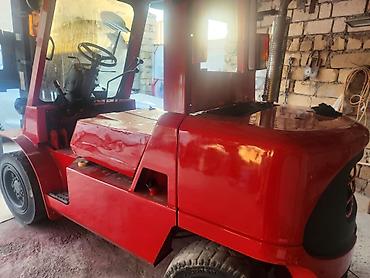 Qaldırıcı forklift – dizel, tammetal konstruksiya, qapalı operator