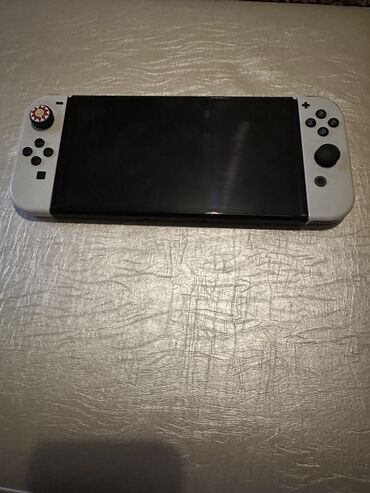 nintendo 3ds xl: 🔊Срочно продаю nintendo switch oled 64 gb с аккаунтом состояние