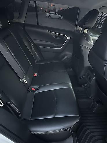 spark 1: Toyota RAV4: 2022 г., 2 л, Автомат, Бензин, Кроссовер — 8