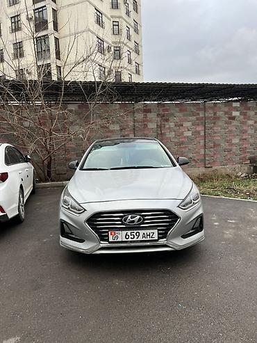corolla 2018: Hyundai Sonata: 2018 г., 2 л, Автомат, Газ, Седан — 3