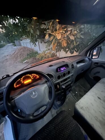 скутеры в расрочку: Mercedes-Benz Спринтер: 2000 г., 2.9 л, Механика, Дизель, Бус