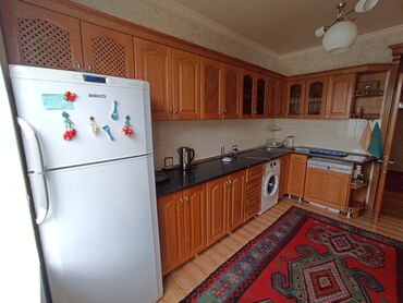 Günlük kirayə evlər: 195 kv. m, 3 otaqlı, Kanalizasiya, Kombi, Kommunal xətlər qoşulmayıb — 9