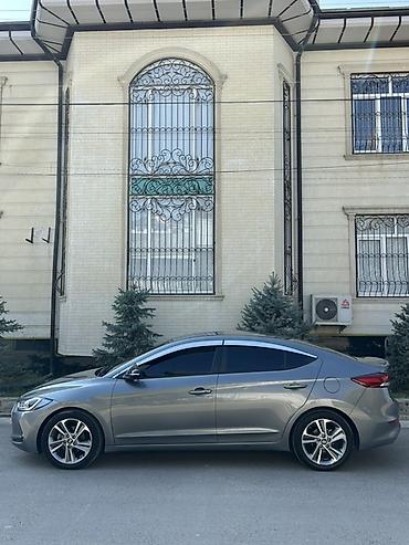 cl 63: Hyundai Avante: 2017 г., 1.6 л, Автомат, Бензин, Седан — 7