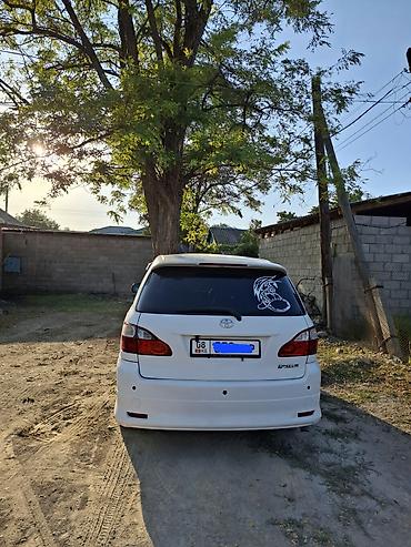 Toyota Ipsum: 2003 г., 2.4 л, Автомат, Бензин, Минивэн — 2