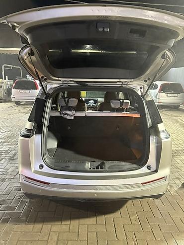 BYD: BYD : 2023 г., Автомат, Электромобиль — 8