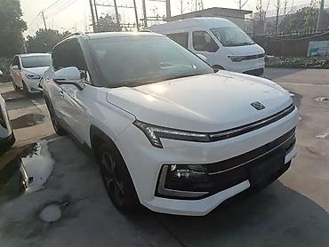 wuling mini ev: JAC : 2021 г., 0.1 л, Электромобиль, Кроссовер — 2