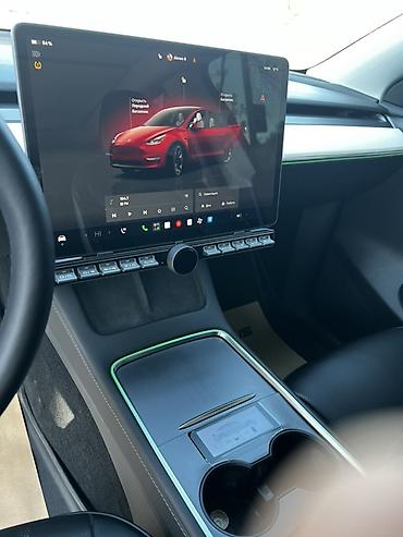 ровен: Tesla Model Y: 2022 г., Робот, Электромобиль, Кроссовер — 10
