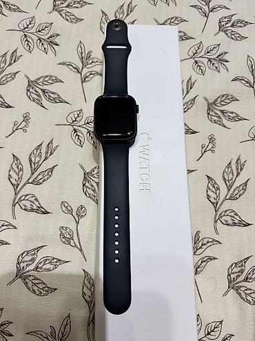 Apple Watch: Apple Watch Series 8 (модель A2771), размер 45 мм, версия GPS. - — 1