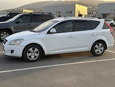 Kia: Kia Ceed: 2009 г., 1.6 л, Автомат, Бензин, Универсал — 2