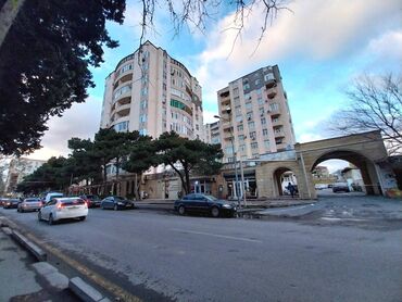 Yeni tikili: Bakıxanov qəs., 2 otaqlı, Yeni tikili, m. Neftçilər, 92 kv. m — 12