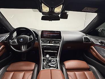 Продажа авто: BMW 8 series: 2022 г., 4.4 л, Автомат, Бензин, Седан — 8