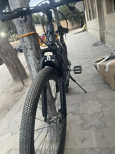 cube velo: 29 luq velodur üstündə 35 manatlıq led olan işıq və siqnal və trosu — 2