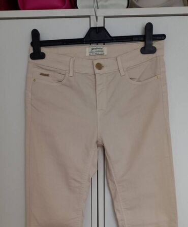 levis farmerke velicine: Stradivarius krem pantalone 36/S. Stradivarius krem pantalone