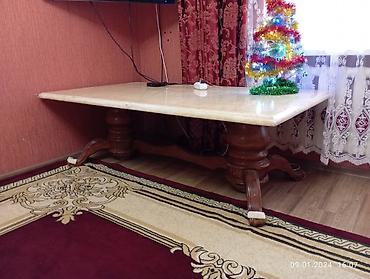 Эмерек: Стол мраморный, Раймер 180х100х55 см. Очень тяжелый, имеются изьяны — 1