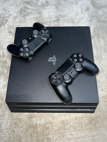 nintendo controller: PlayStation 4 Pro (PS4 Pro) + 2 геймпада DualShock 4 + 3 диска Состав — 3