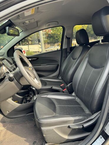 Chevrolet: Chevrolet Spark: 2016 г., 1 л, Автомат, Бензин, Хэтчбэк — 8