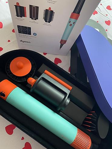 maşın ucun bluetooth: Dyson Airwrap i.d. straight+wave saç formalaşdırma seti - Rəng: açıq — 1