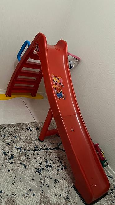 oyuncaq traktor: Suruwken qiymeti 85man Yeni kimidi cox az istifade olunub yer olmadiqi — 1