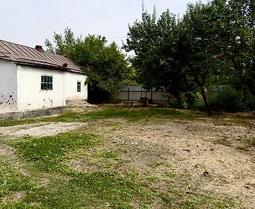 участки для дома: Продаётся жилой дом с приусадебным участком. - Одноэтажный дом из — 8