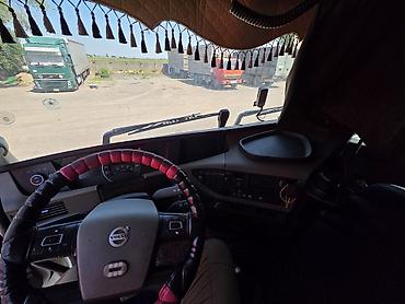 авто кран: Тягач, Volvo, 2014 г., Тентованный — 5