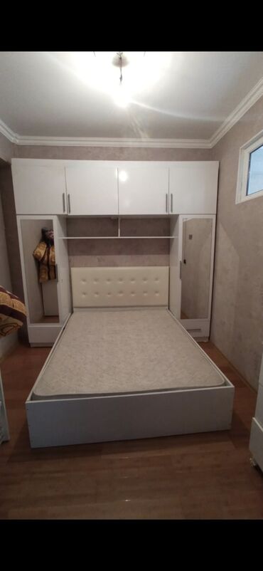 диваны б у: 2 односпальные кровати, Шкаф, 2 тумбы, Турция, Б/у