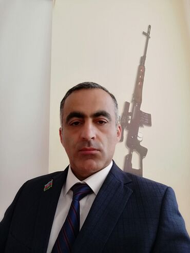 otaq yoldasi axtariram oglan: Salam. Silahlı Qüvvələrin ehtiyatda olan zabitiyəm. İkinci iş yeri iş