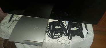 playstation prokat: Ps3 slim 500 Gb ideal veziyyetdedi qizma donma qeti yoxdu yaddasi en
