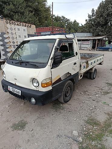 Hyundai Porter: 2000 г., 2.5 л, Механика, Дизель at lalafo.kg Hyundai Porter: 2000 г., 2.5 л, Механика, Дизель