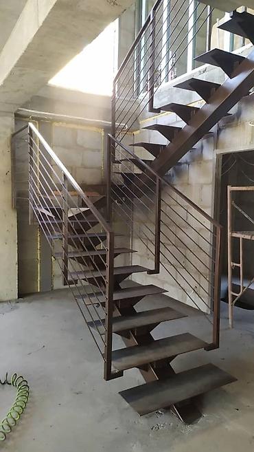 Обшивка лестниц: Лестницы любых видов и сложностей!Винтовые,Г образные, П — 23